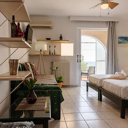 Apartment Sea Front Spirit